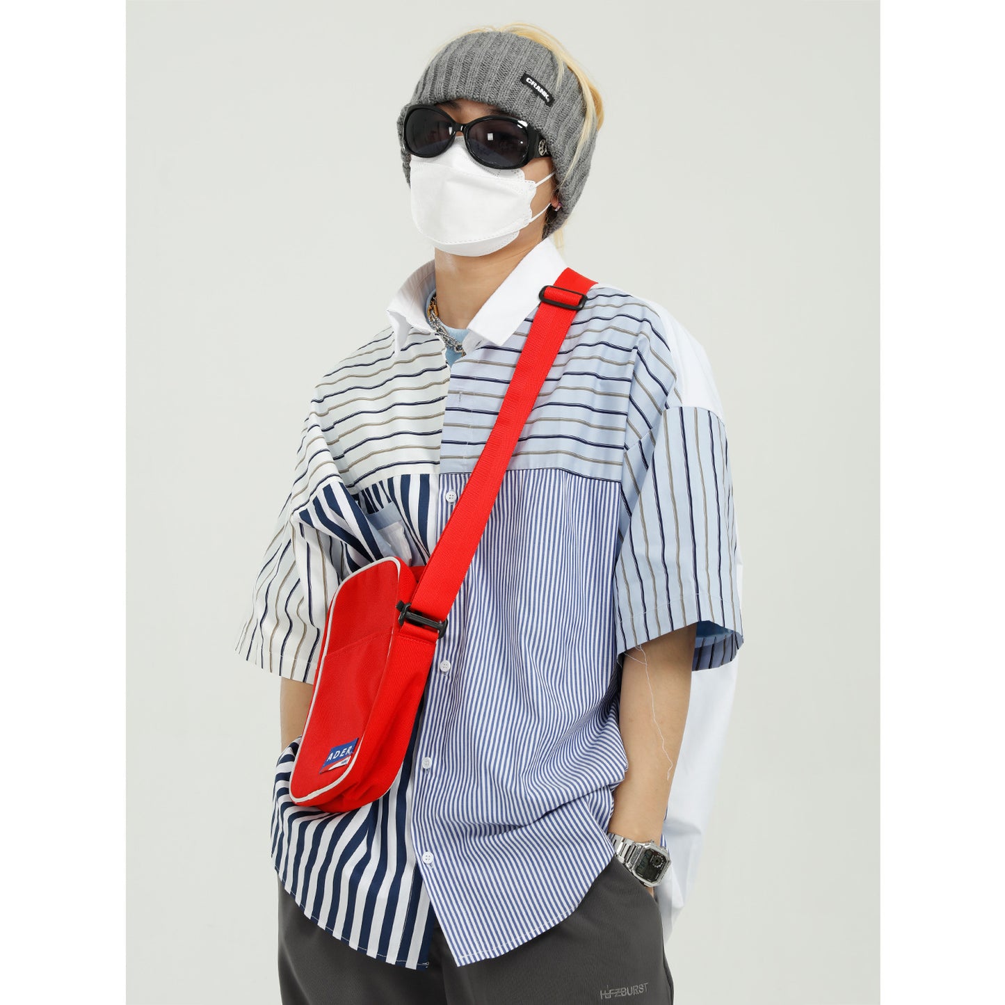 Design de chemise rayée à manches courtes, chemise décontractée à coudre.