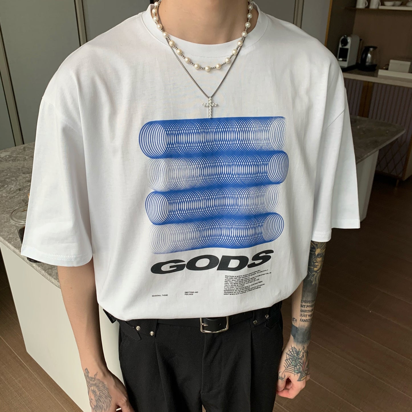 Design Sense Versatile Casual Couple T-shirt Summer Round Tapered Round Neck Short Sleeve Men''s Shirt