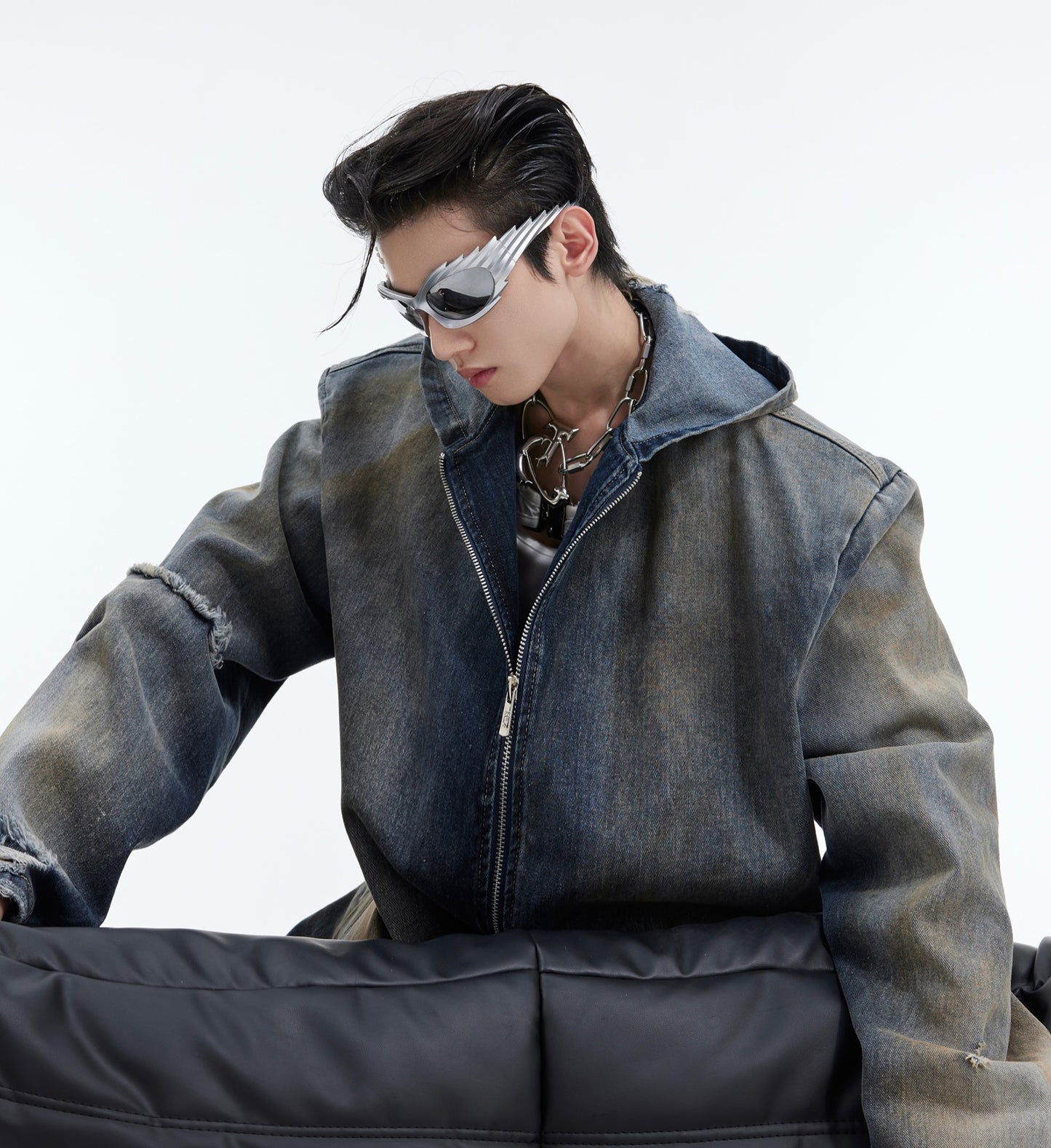 Design Sense Padded Shoulder Heavy Retro Distressed Hooded Denim Jacket