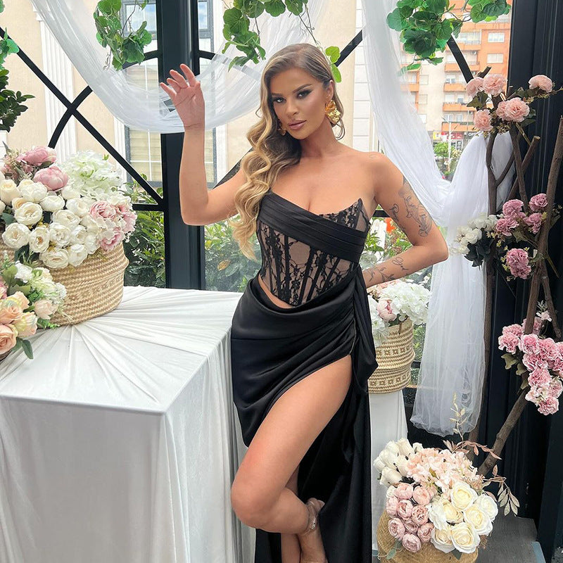 Abito con top in pizzo e scollo a V