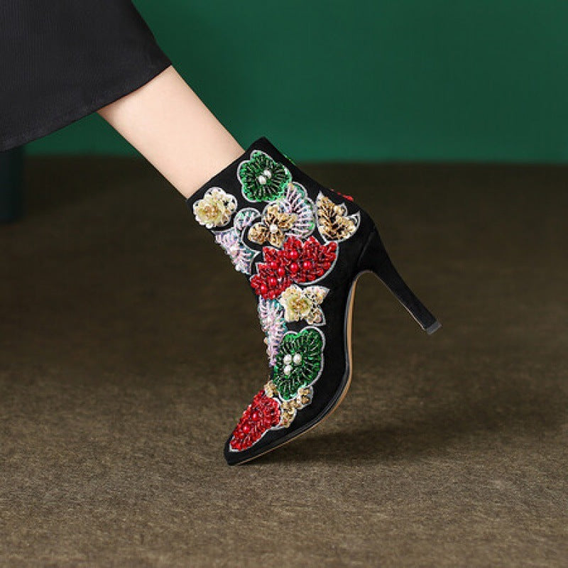 Stivali alla moda in morbida pelle