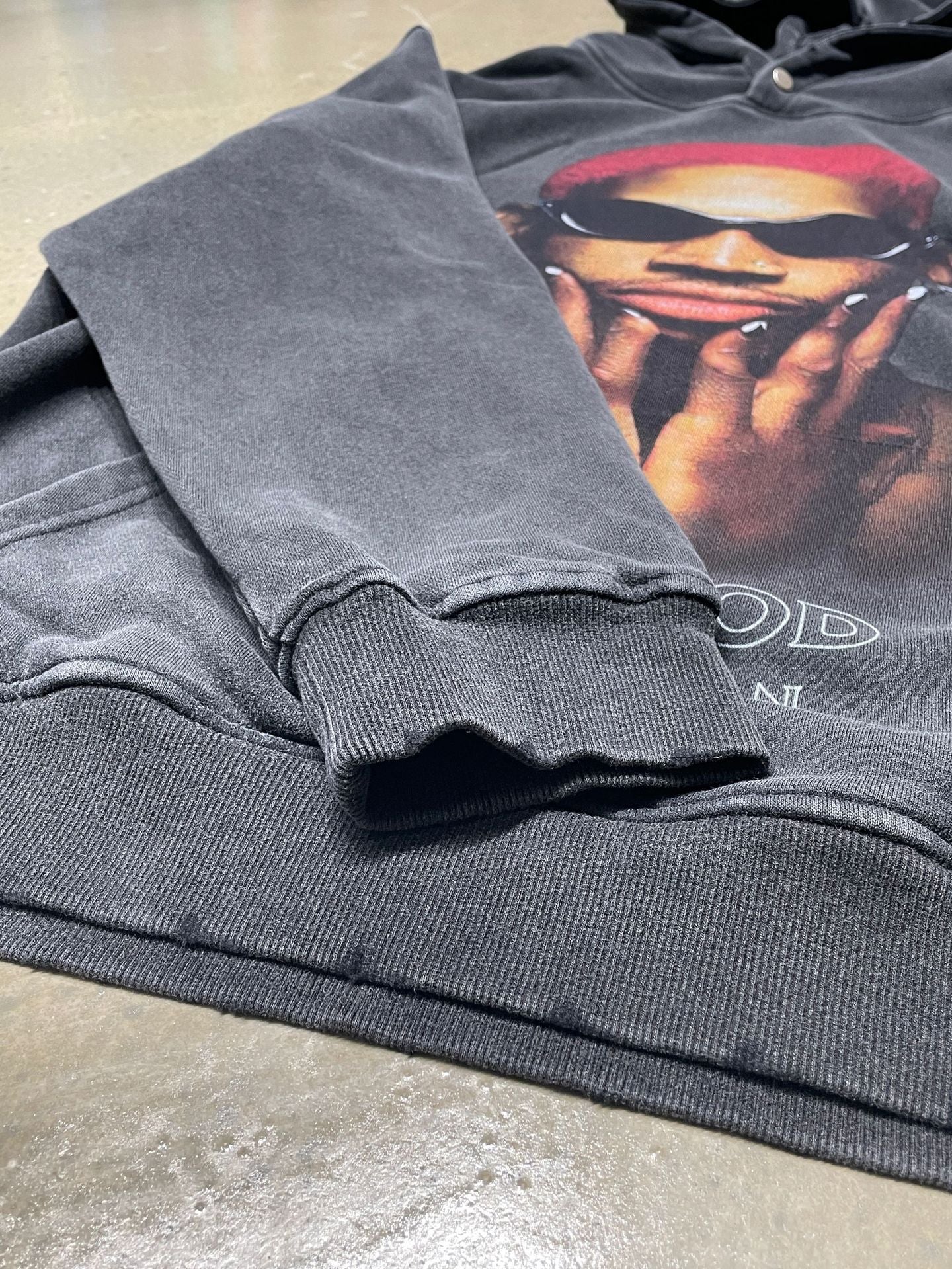 Sweat-shirt imprimé à capuche rétro High Street