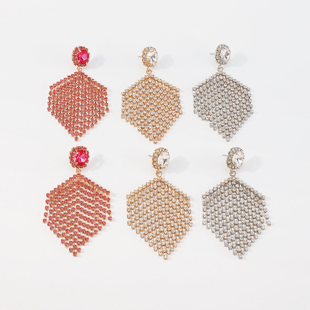 Boucles d'oreilles à pompons en cascade et chaîne à griffes, style baroque