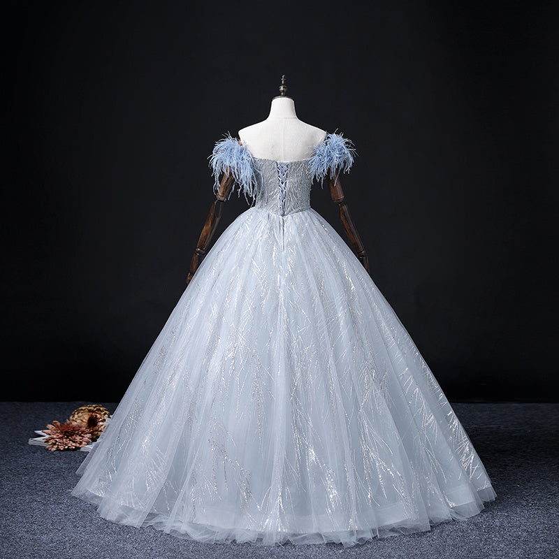 Abito da sposa retrò da donna per brindisi