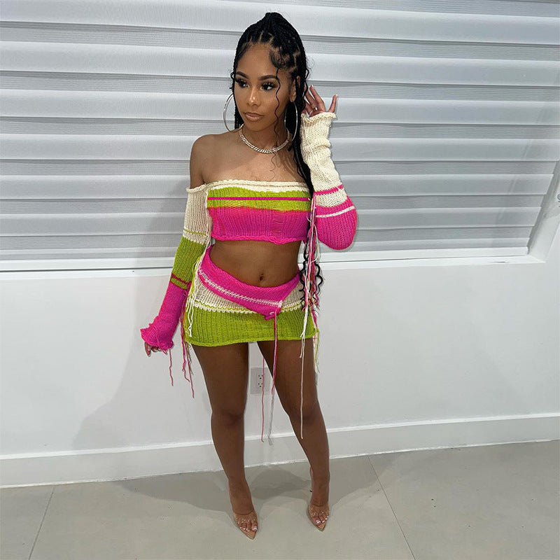 Completo con gonna attillata a tubino a vita alta