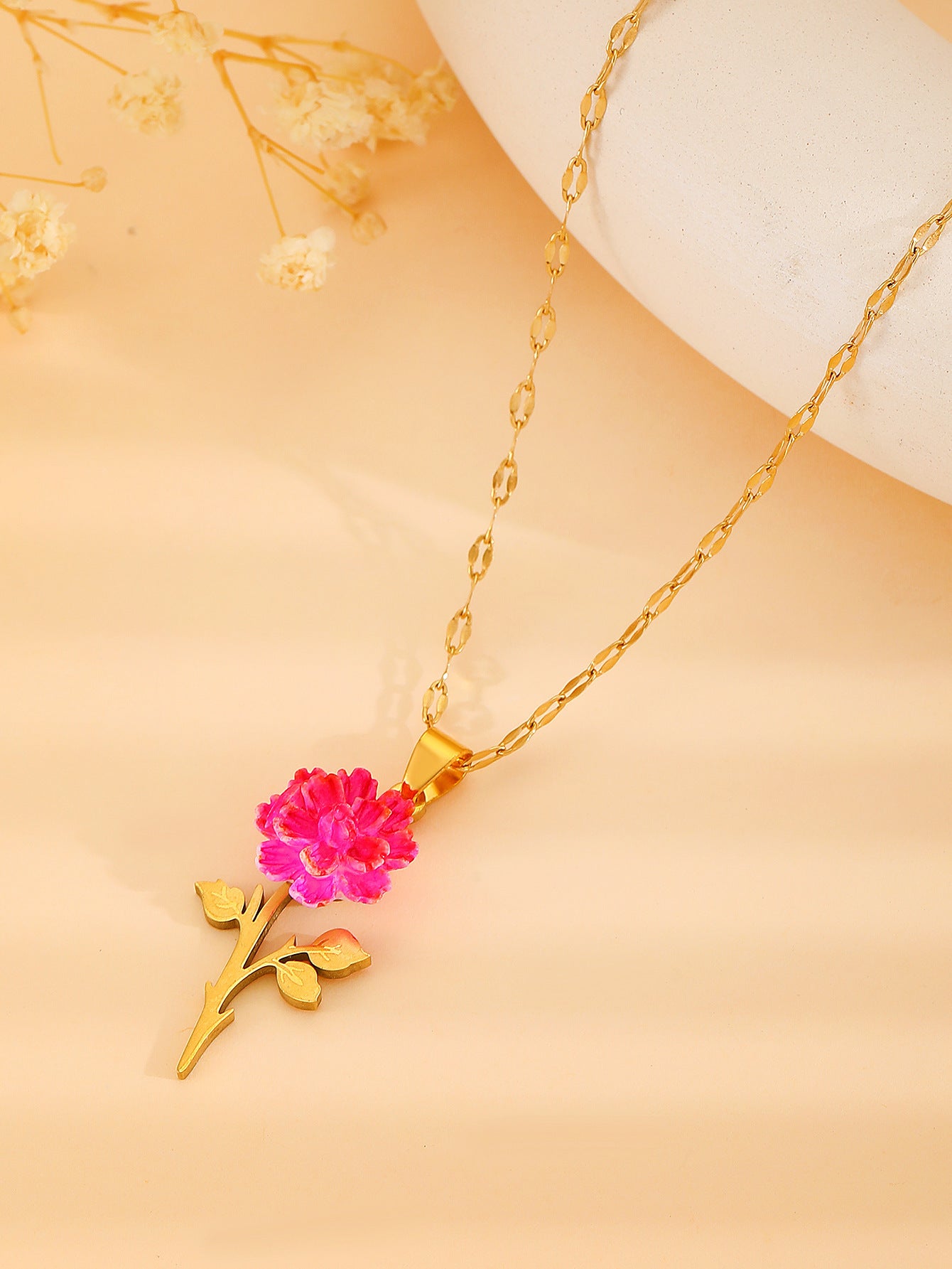 Collier chaîne en strass avec rose d'amour