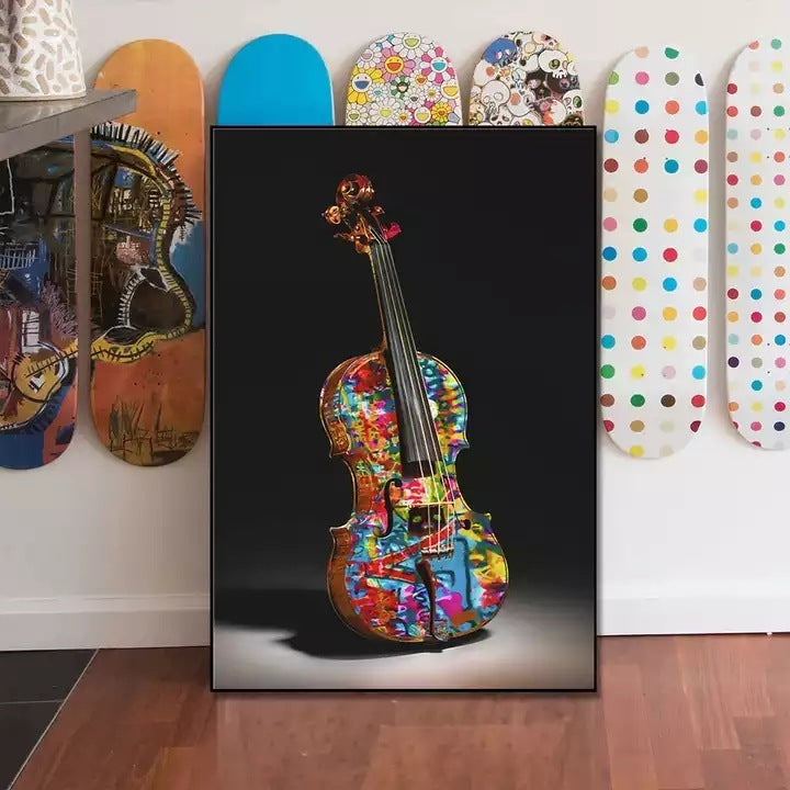 Nucleo di tela aerografato con graffiti di violino in stile cartoon