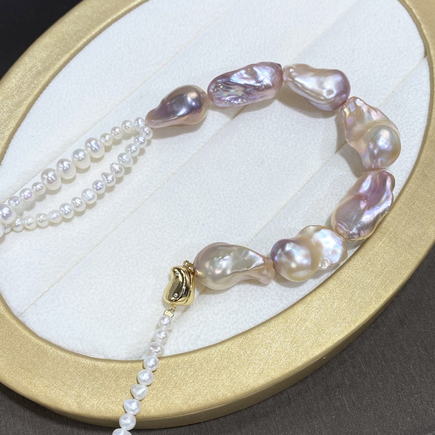Long Autumn And Winter Natural Baroque Pearl Necklace