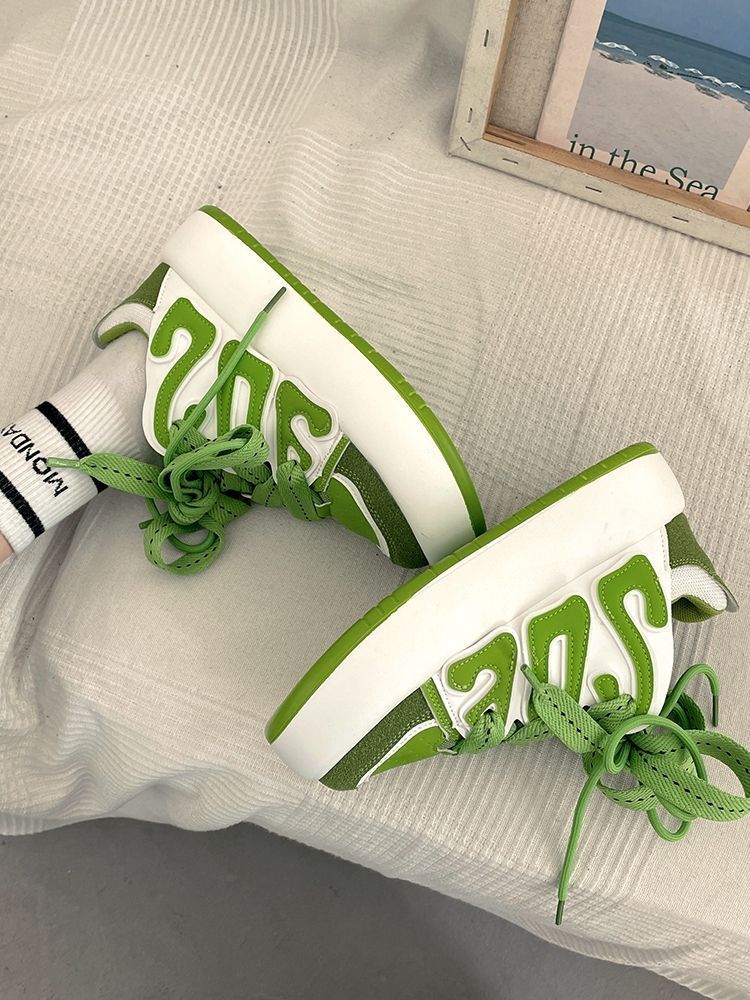 Versatile Retro Minority Design Casual Sports Skate Shoes