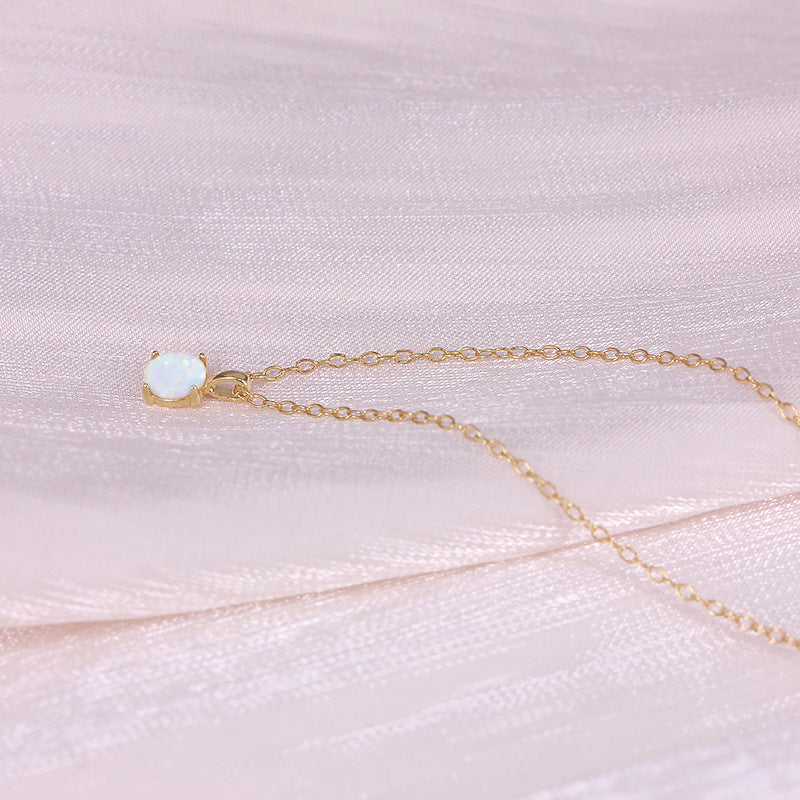 Ladies Temperament Fashion Opal Light Luxury Pendant