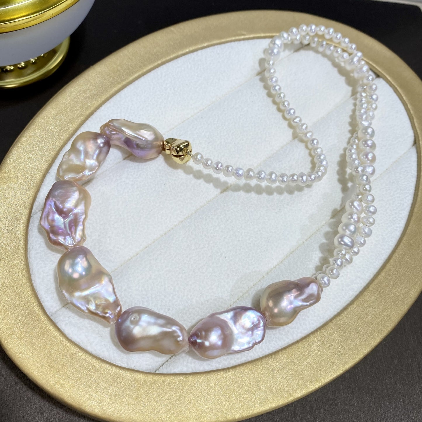 Long Autumn And Winter Natural Baroque Pearl Necklace