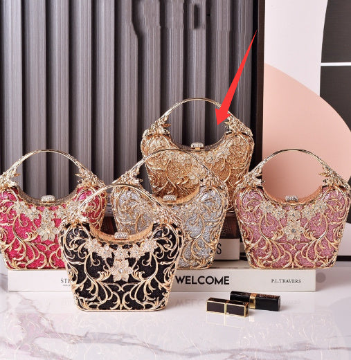 Pochette de soirée ajourée et brillante pour banquet