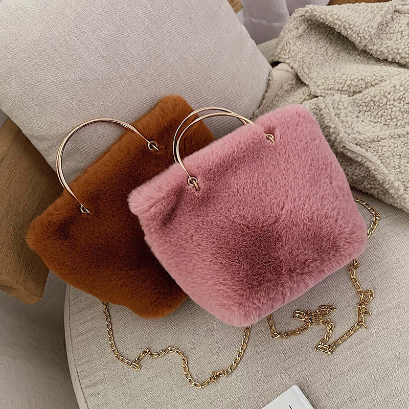 Fashion chain Plush straddle shoulder bag