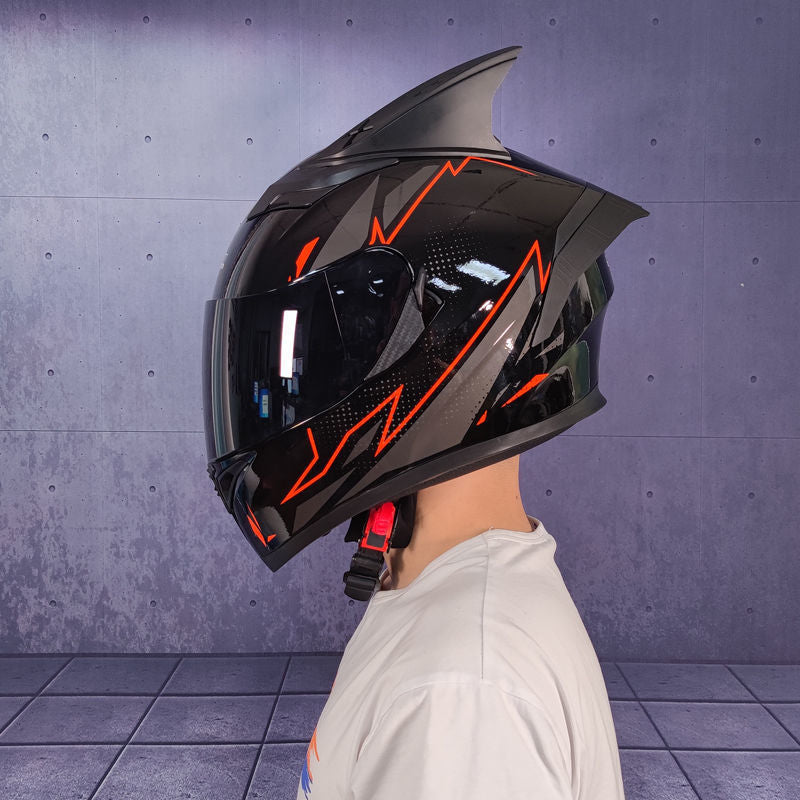 Four Seasons Cool Motorcycle Helmet