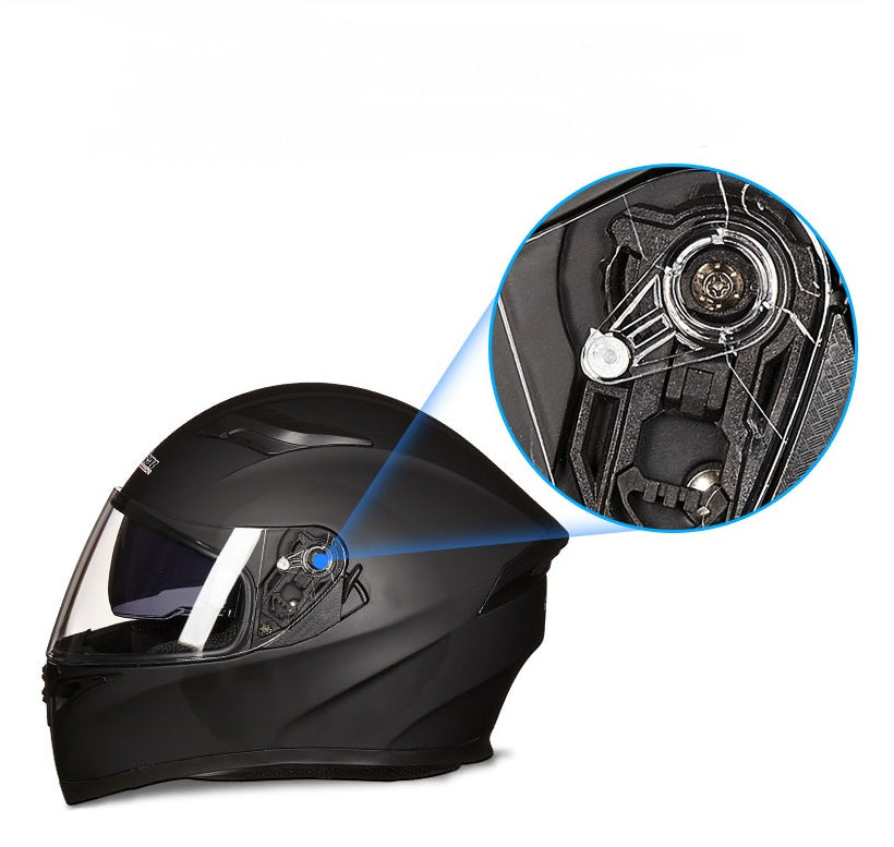 Four Seasons Cool Motorcycle Helmet