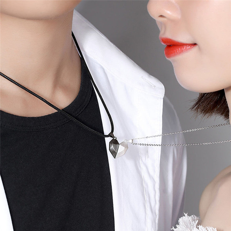 Love Magnet Couple Pendant Wishing Stone Heartbreak Stitching Clavicle Necklace