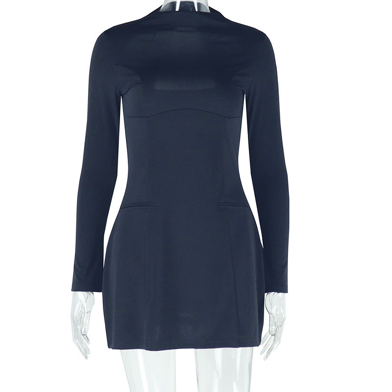 Robe trapèze à manches longues et taille cintrée