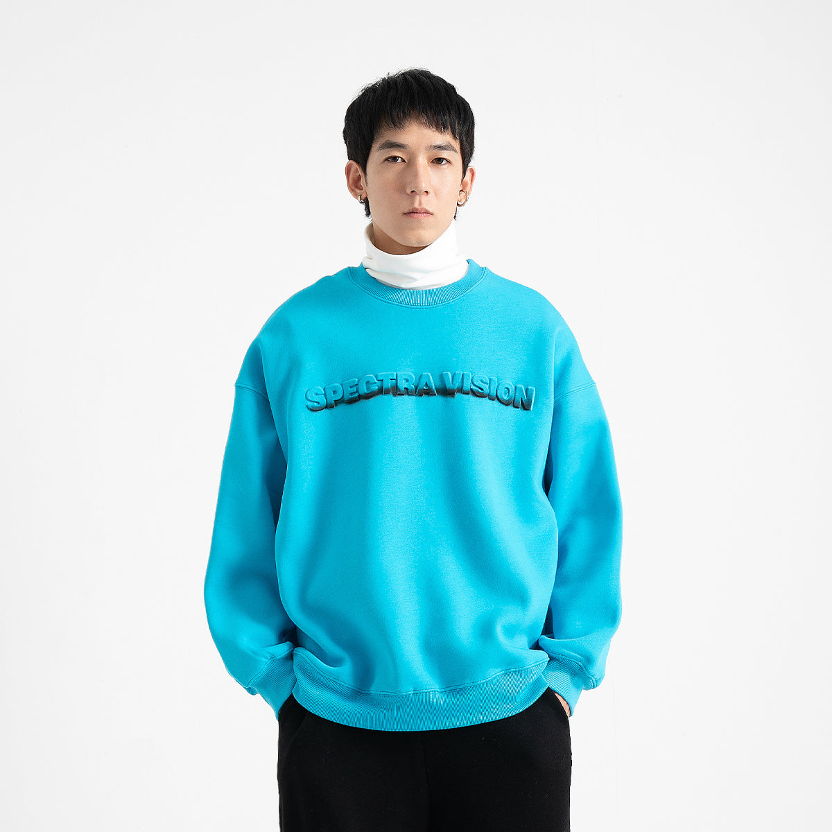 Three-Dimensional Embossed Gradient Print Round Neck And Velvet Pullover Sweater