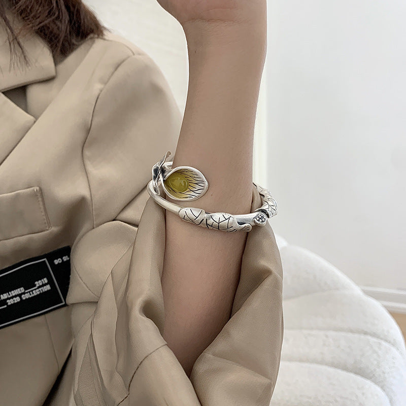 Bracciale vintage in argento tailandese con fiori