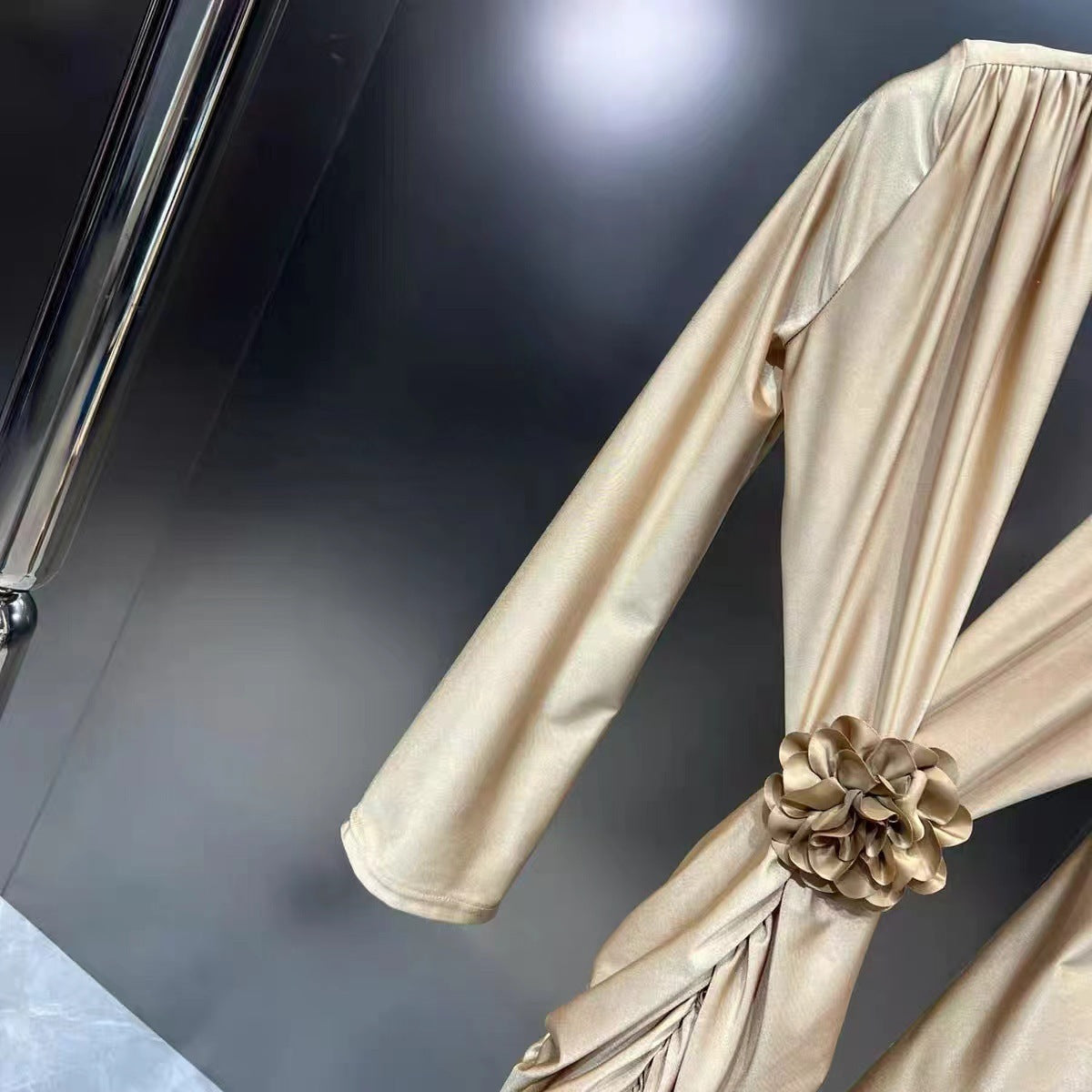 Fashion Deep V-neck Padded Shoulder Long Sleeve Waist Hollow Dress