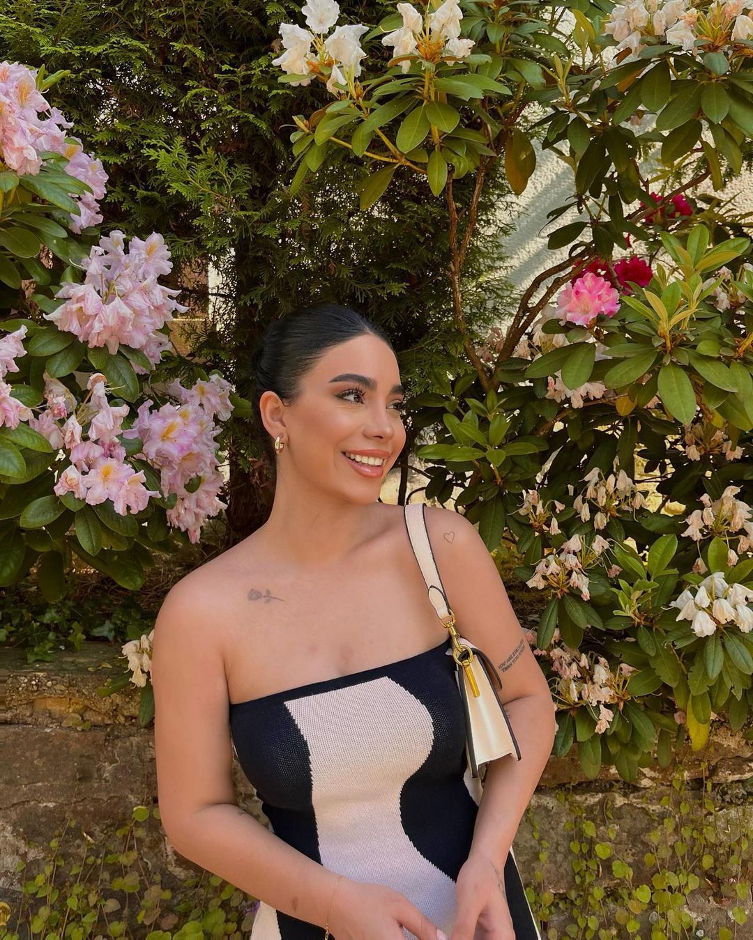 Robe fourreau bohème décontractée et amincissante en tricot angora démêlé