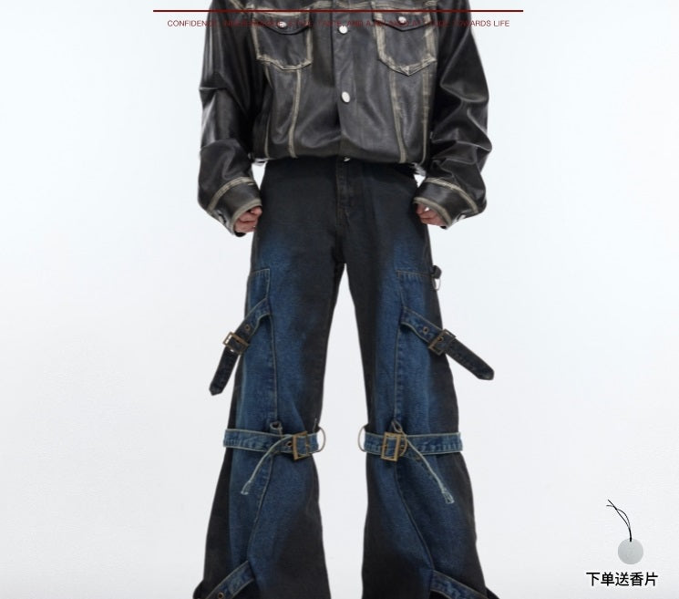 Pantalon décontracté en denim à lacets rétro, légèrement tendu, avec boucle métallique.