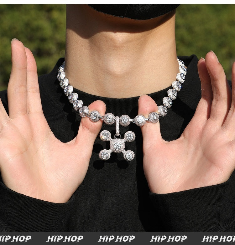 Collier en cuivre incrusté de zircons et de diamants, pendentif décoratif tendance et tendance