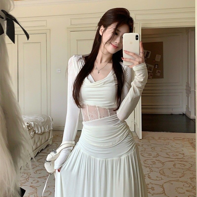 Lady's Off-shoulder Top And Skirt Set