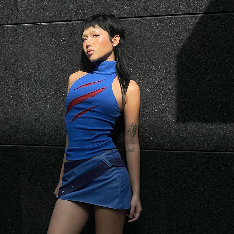 Gilet sans manches personnalisé, style streetwear, col montant, couleurs contrastées, coupe ajustée, pour femme branchée.