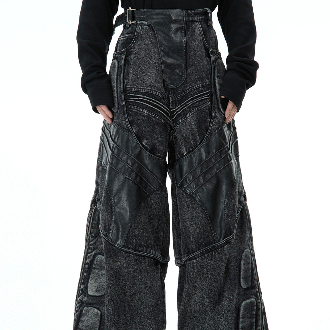 Jean Armor noir délavé et déstructuré, pantalon avec coutures en cuir PU