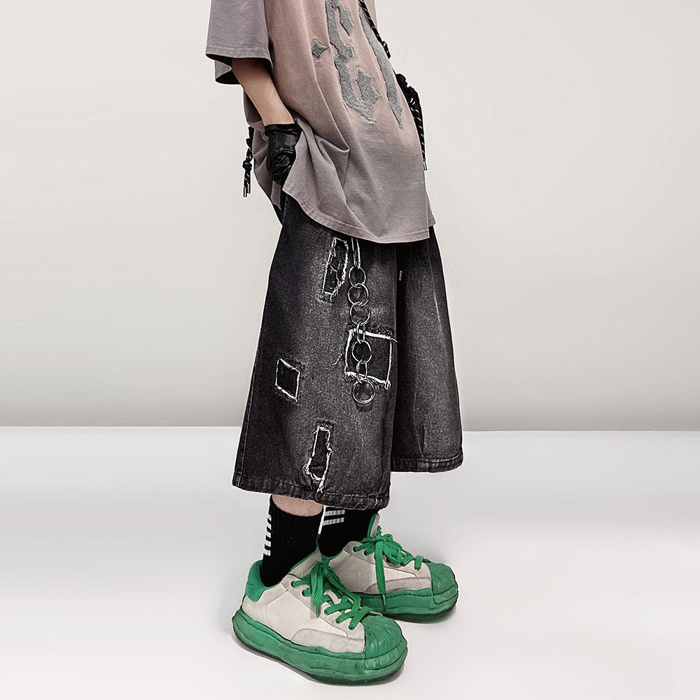 Pantaloncini corti vintage estivi in denim a gamba larga con toppe vintage