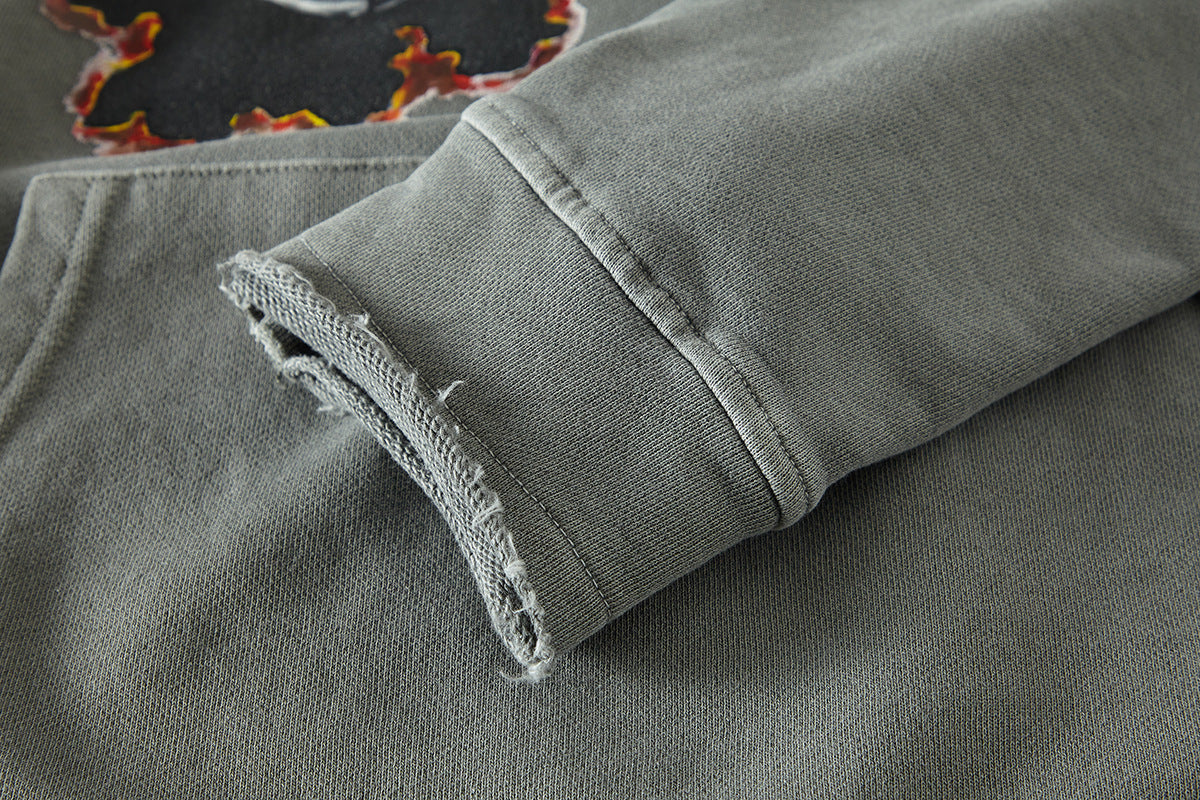 Felpa stampata con cappuccio largo