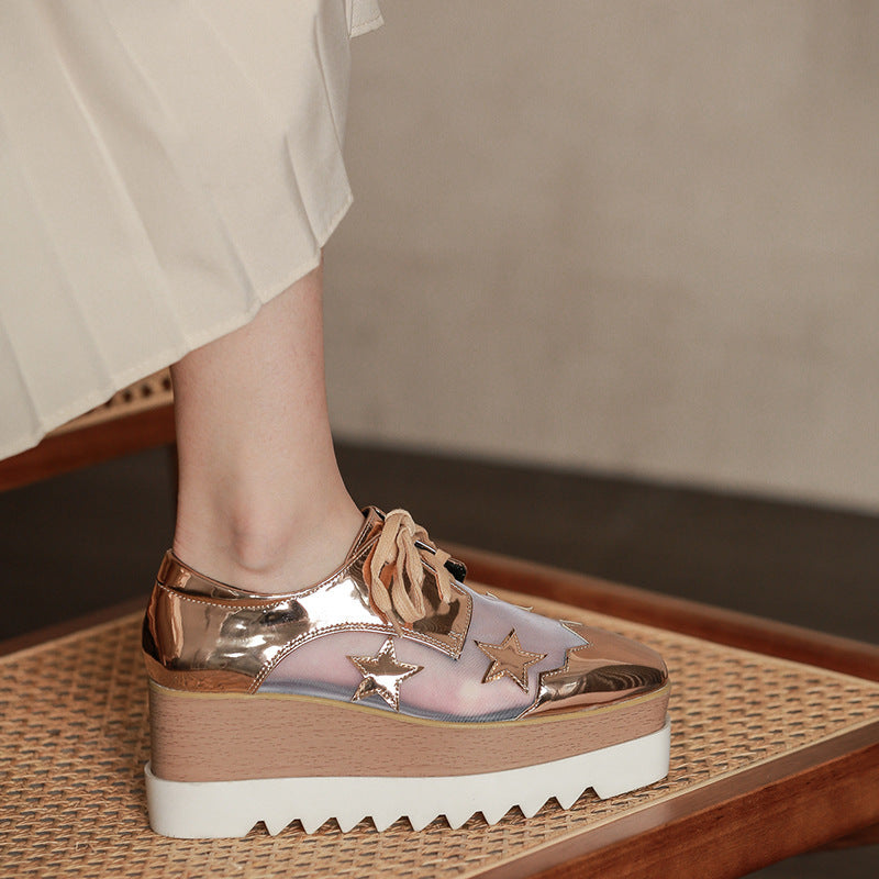 Scarpe con plateau in rete, traspiranti, con tacco a zeppa cavo