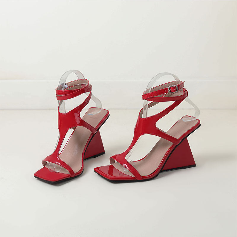 Escarpins sexy à bout pointu et à bout ouvert