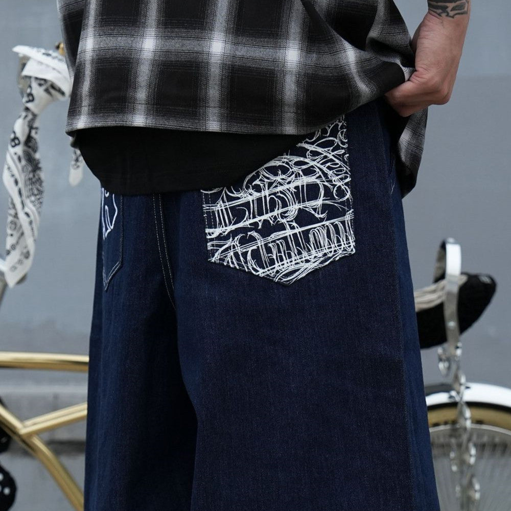 Fashionable Embroidered Denim Shorts