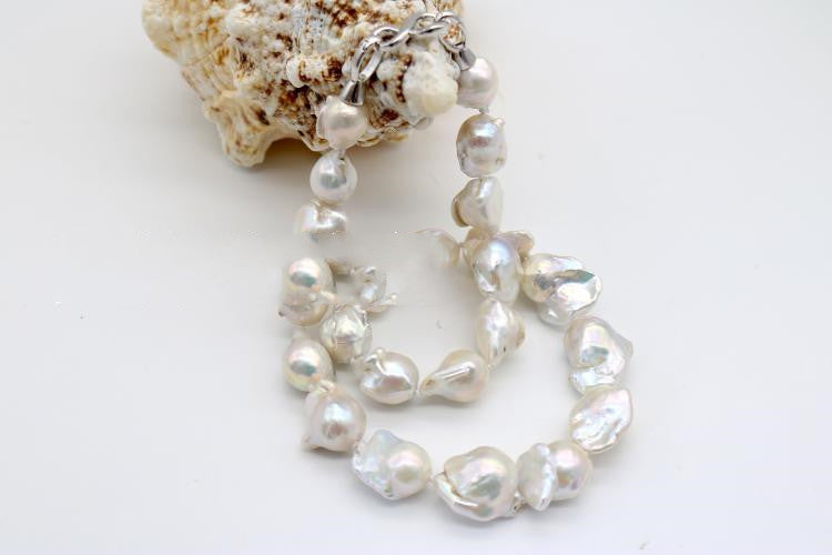 Collier de perles baroques Glare