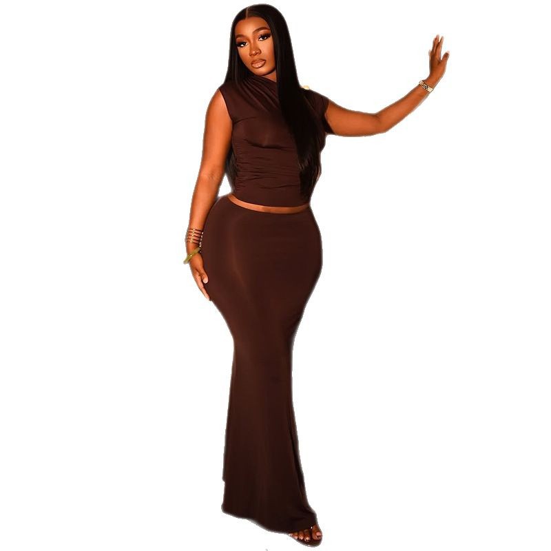 Ensemble jupe plissée ajustée et tendance de couleur unie