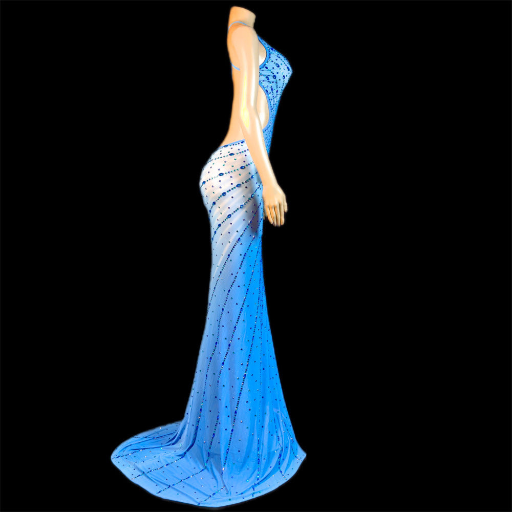New Elegant Celebrity-Style Party Slip Dress With A Deep V-Neck And Sparkling Rhinestones