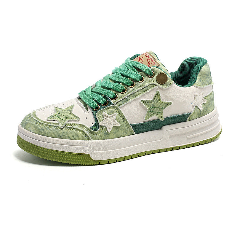 Scarpe da tavola estive alla moda con avocado