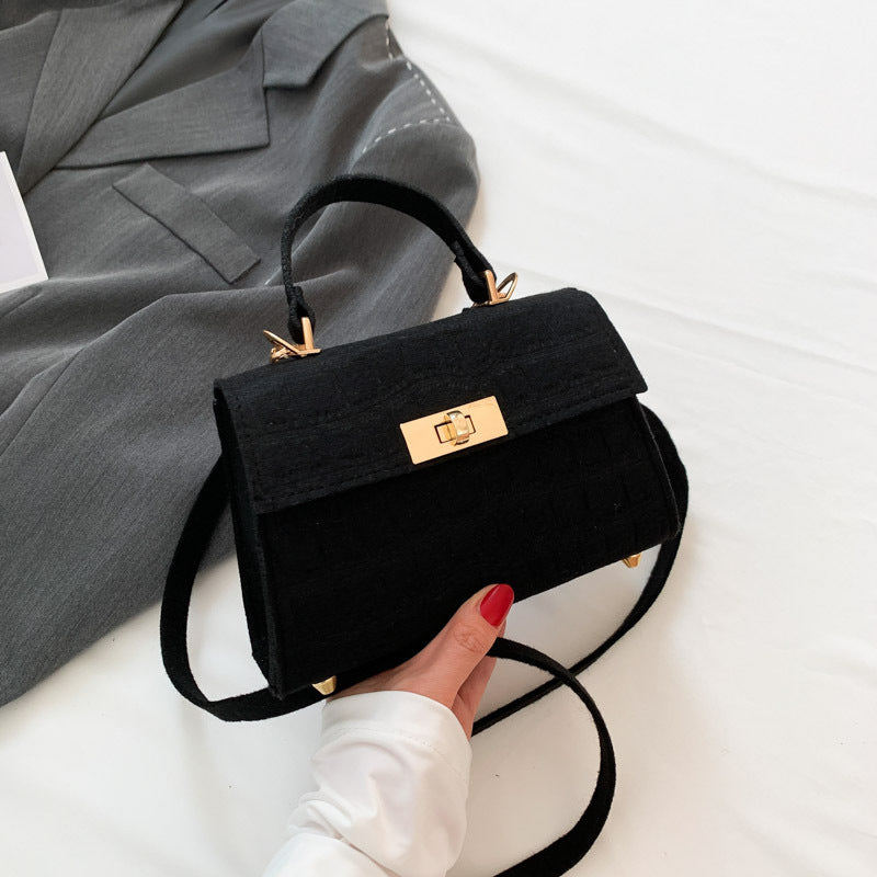 Borsa a tracolla piccola e alla moda, semplice, per il tempo libero, da donna, con una sola spalla