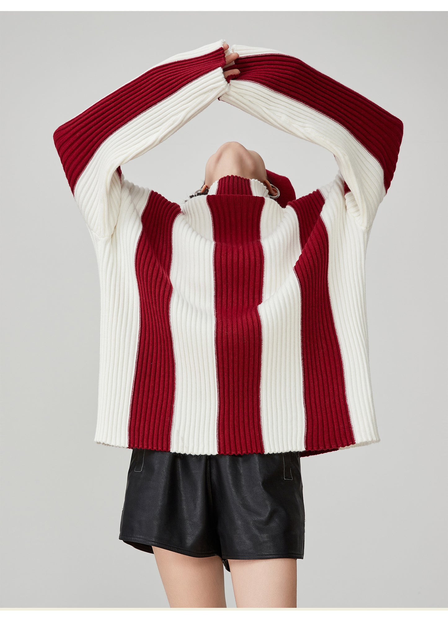Contrast Color Pit Striped Turtleneck Sweater