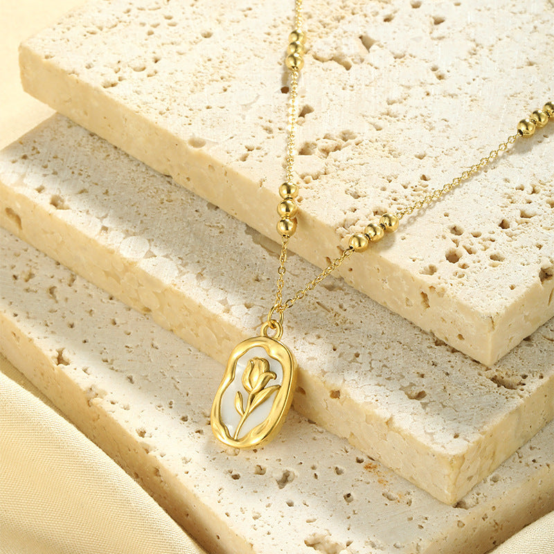 Simple Rose White Shell Pendant Necklace