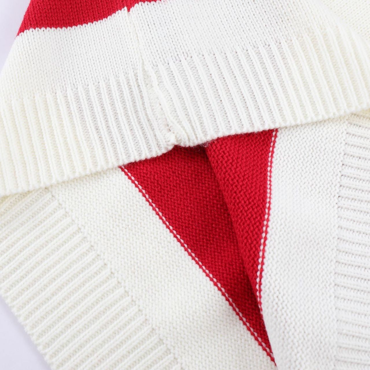 Round Neck Towel Embroidery Color Blocking Sweater