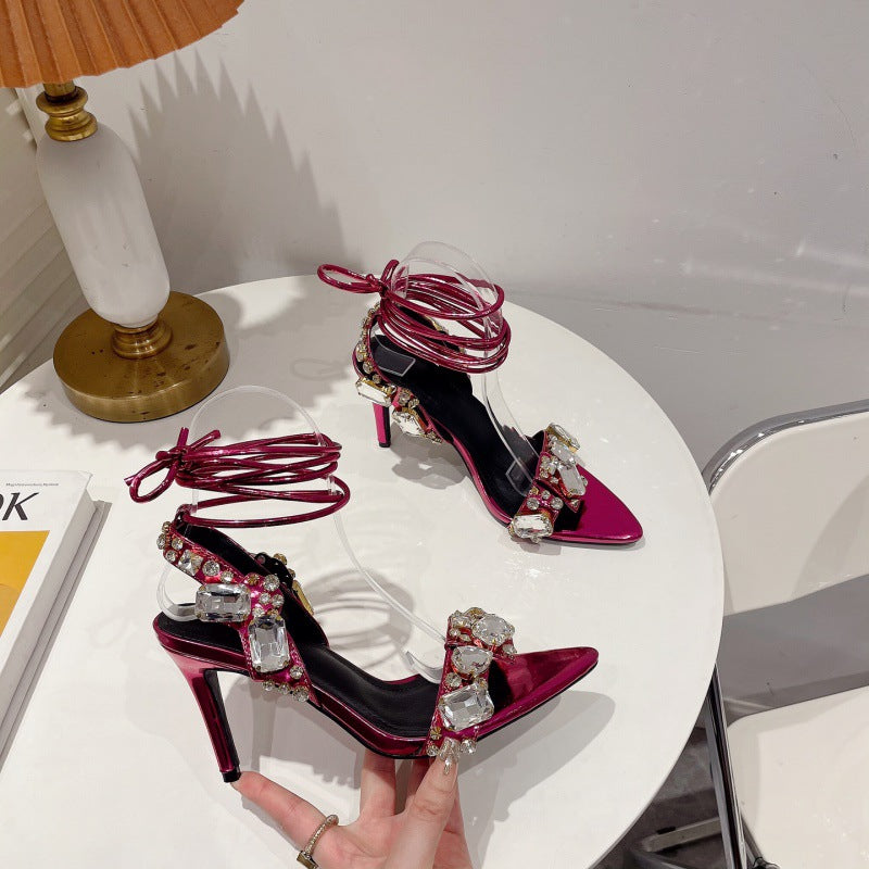 Nouilles froides pour femmes à la sauce sésame, talons aiguilles bas