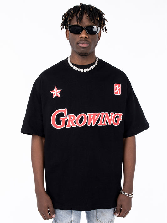 Ce t-shirt à manches courtes imprimé pentagramme est confortable et ample.