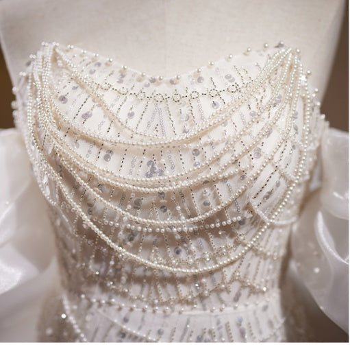 Banchetto in abito da sera a spina di pesce