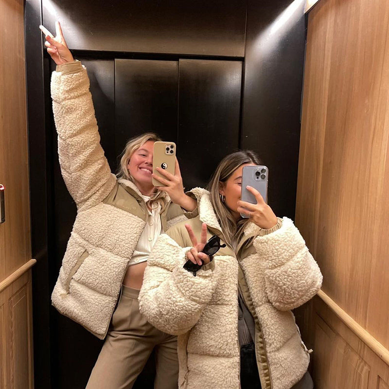 Veste courte en cachemire d'agneau à coutures couleur abricot