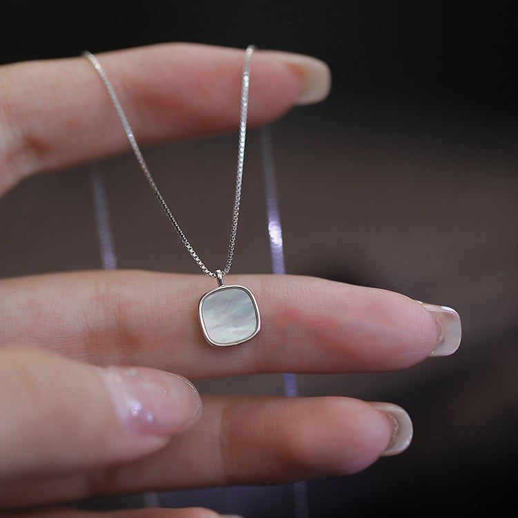 Sterling Silver With Shiny Diamond Necklace For Women Special-interest Design