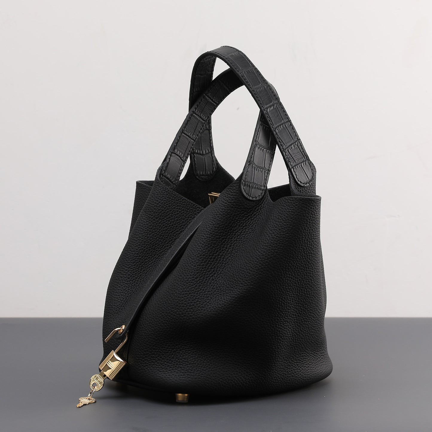 Sac portable en cuir de vache peint avec bandoulière réglable