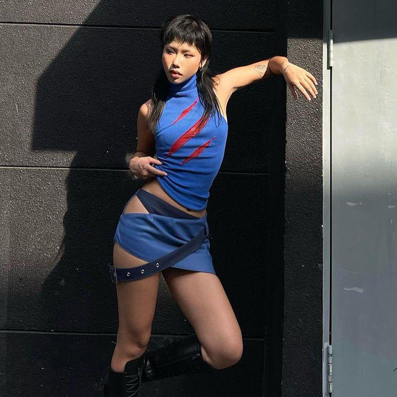 Gilet sans manches personnalisé, style streetwear, col montant, couleurs contrastées, coupe ajustée, pour femme branchée.